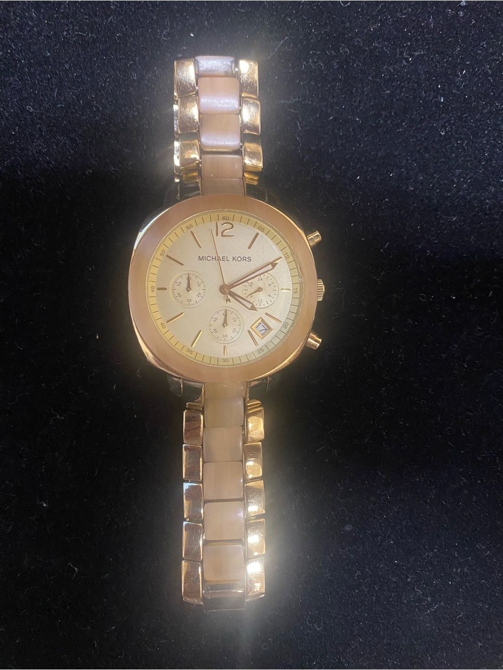 Michael Kors Women's Gold Watch. MK 5247